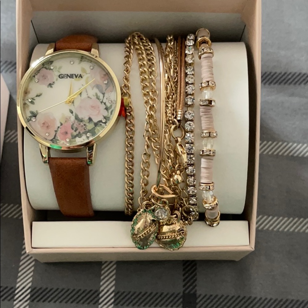 Jewelry set - Picture 2 of 2